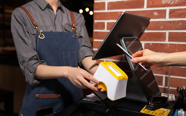 从数据驱动到智能运营，国产一体机主板赋能智慧新零售发展