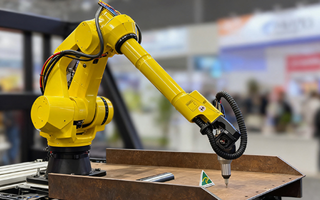 D2000飞腾瘦客户机，为工业发展提供便捷、高效的核心硬件