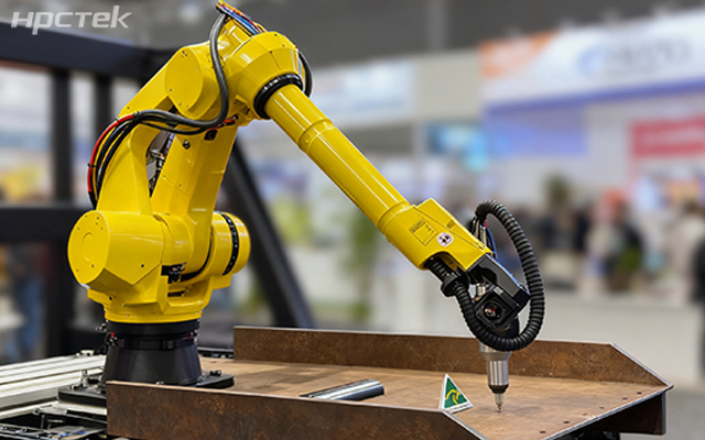 D2000飞腾瘦客户机，为工业发展提供便捷、高效的核心硬件(图1)