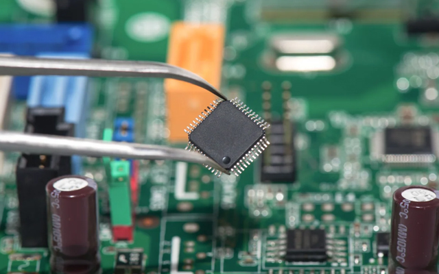 国产工控技术的创新突破技术——海光主板